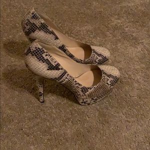 Snake Print Pumps